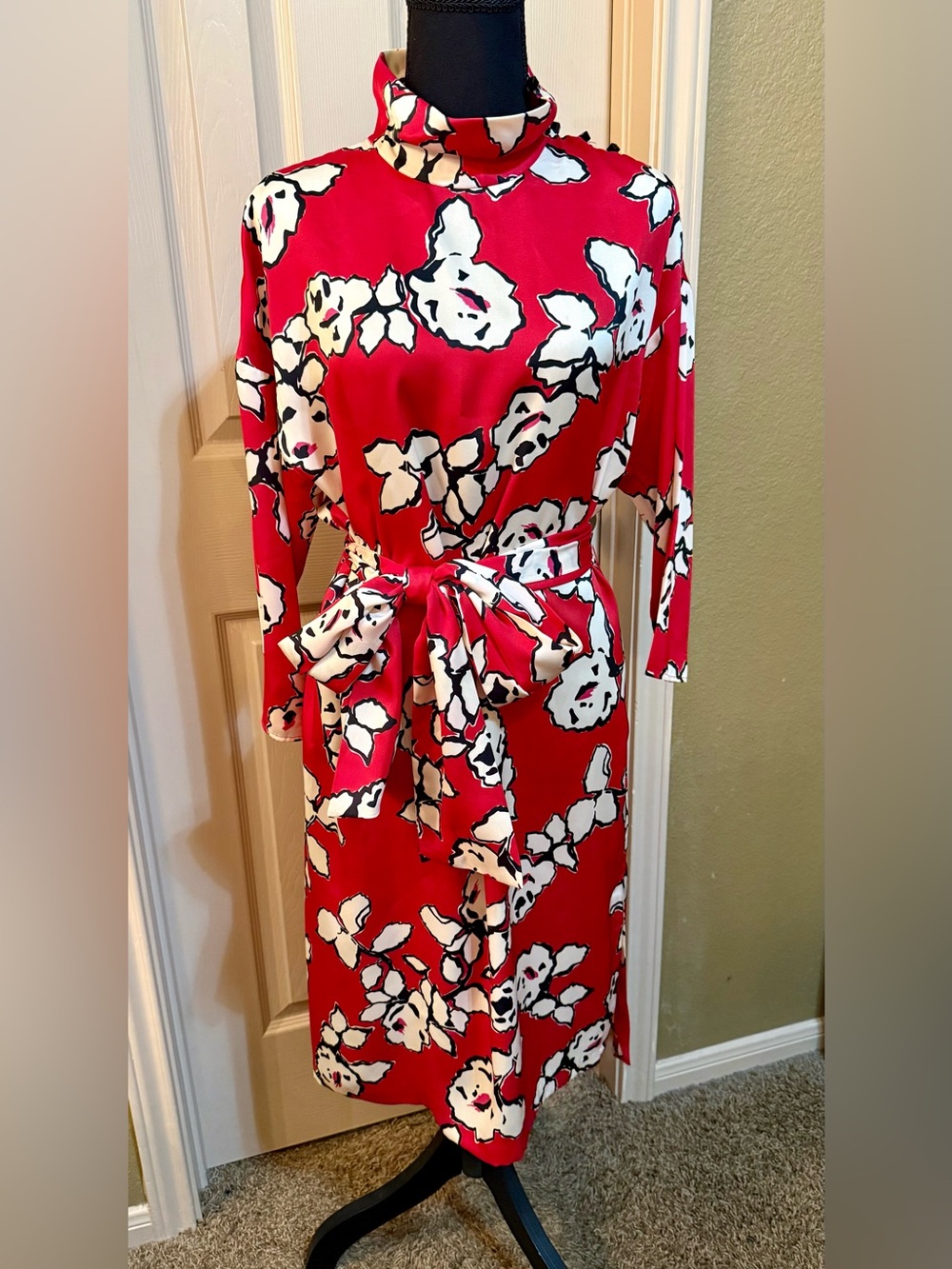 Zara Red Floral Print Long Sleeve Belted Midi Dress